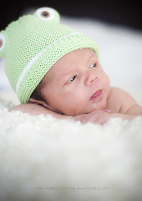 new born baby photography Dubai